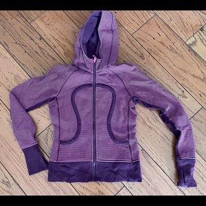 Lululemon scuba hoodie size 6